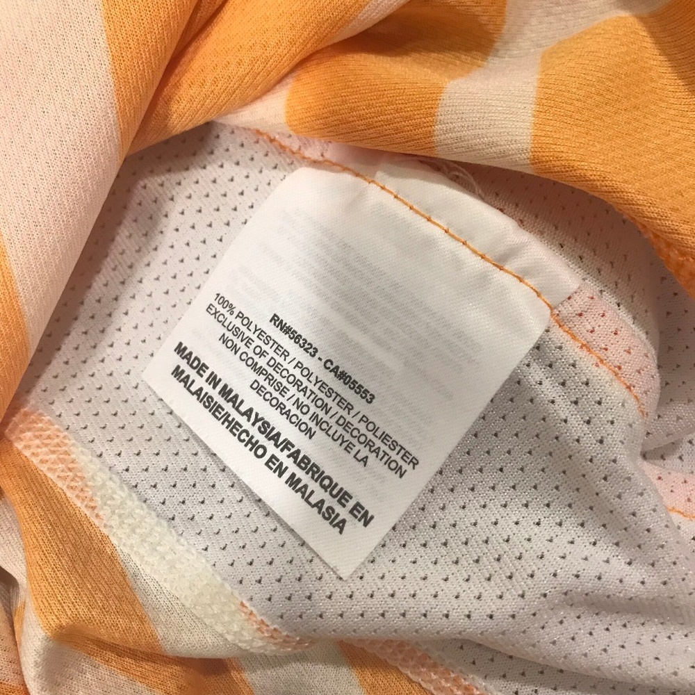 Nike Dri-Fit Racerback Athletic Tank Top Geometric - Picture 6 of 6